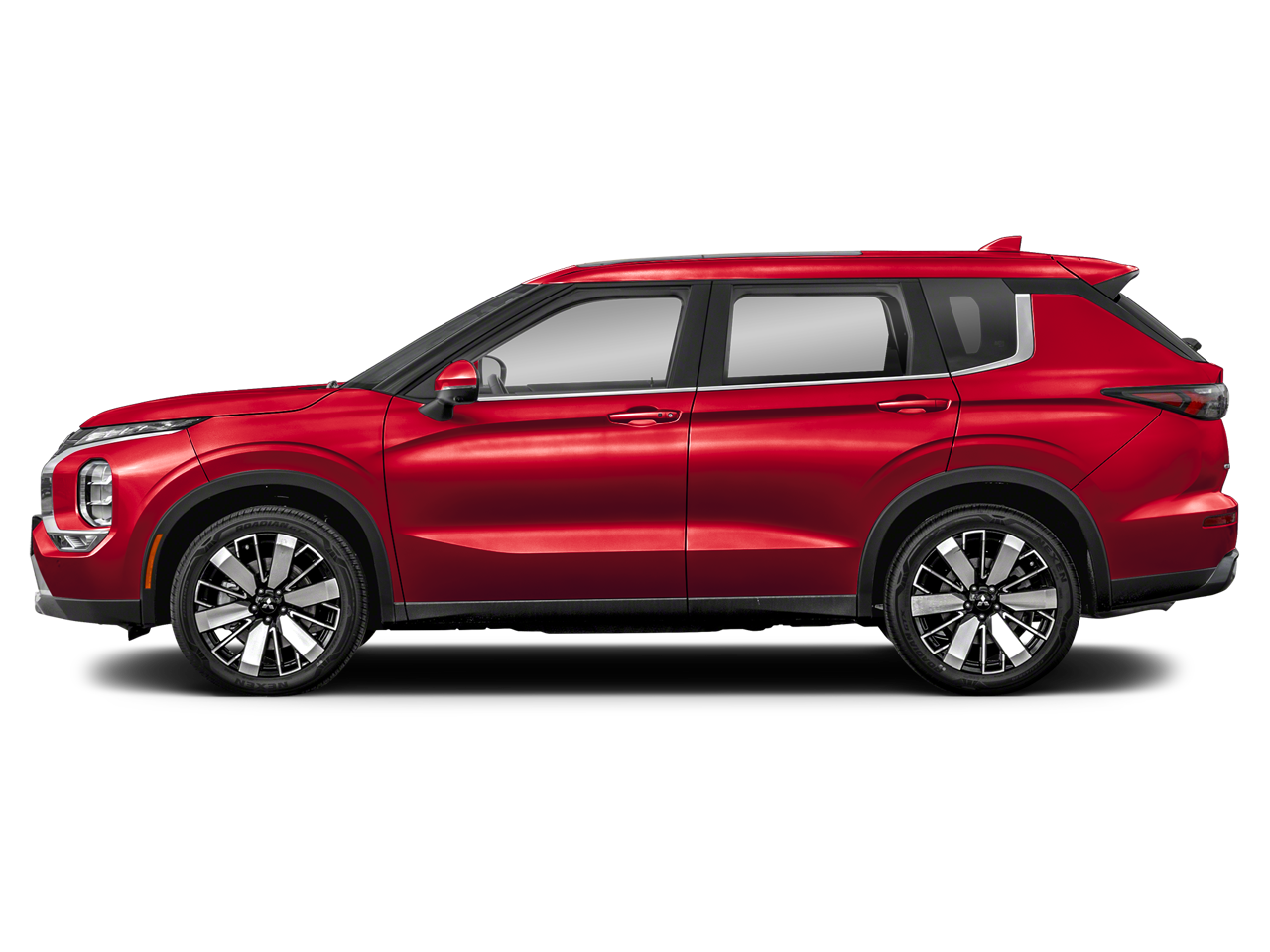 2026 Mitsubishi Outlander — rear three-quarter view
