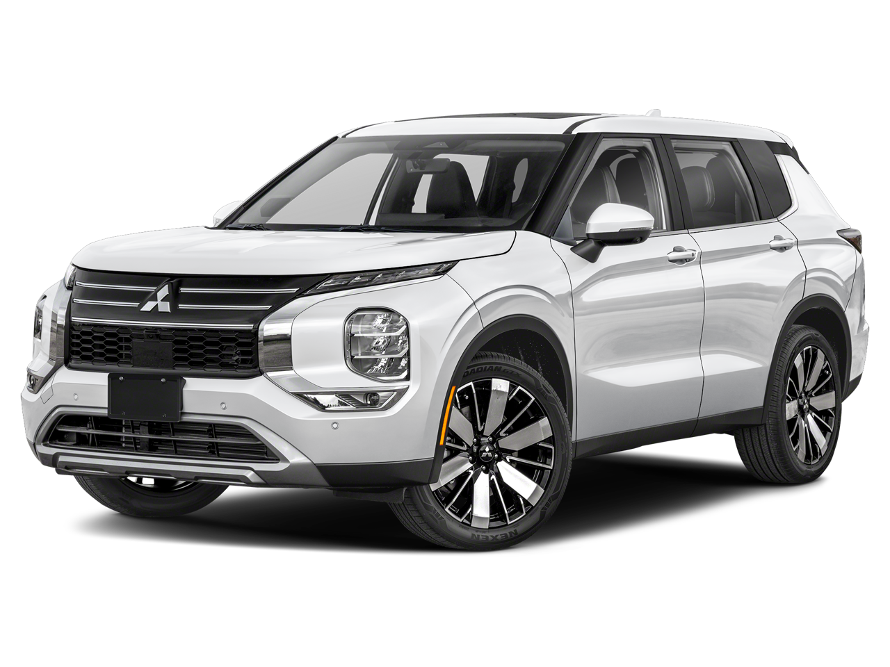 2026 Mitsubishi Outlander SE in White Diamond — front three-quarter view