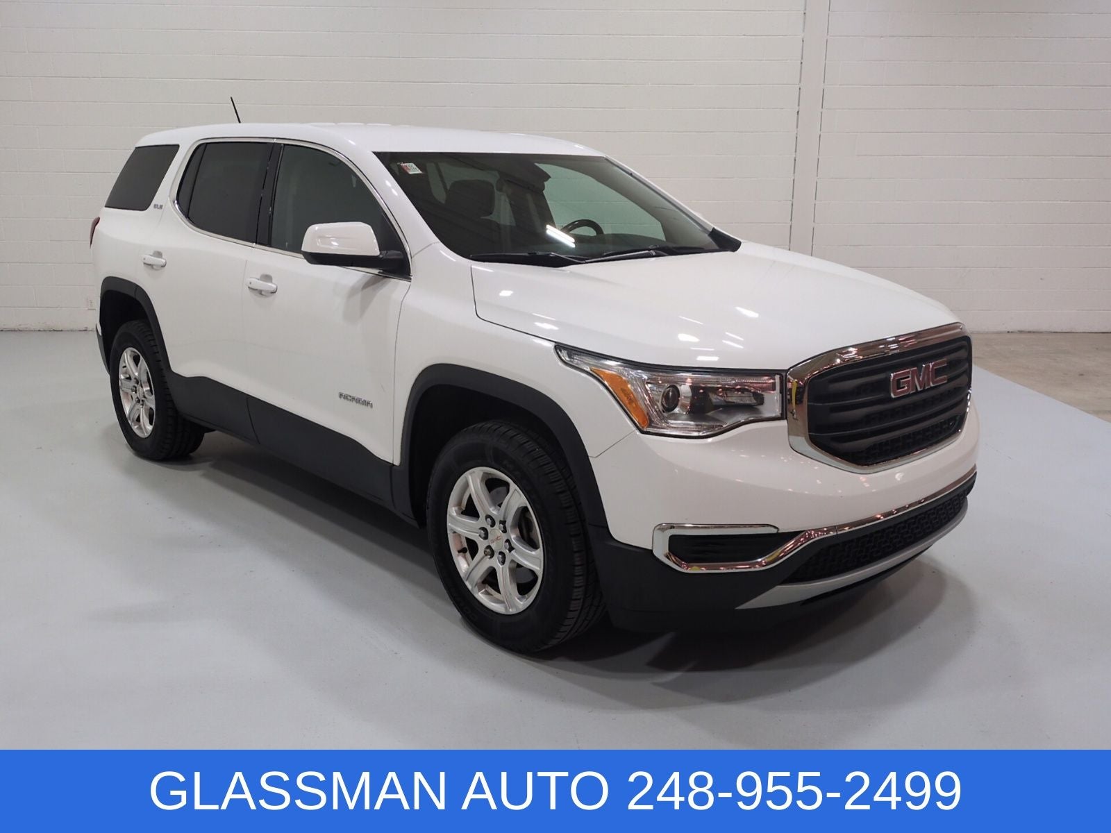 2018 GMC Acadia SLE-1 in Summit White — front three-quarter view