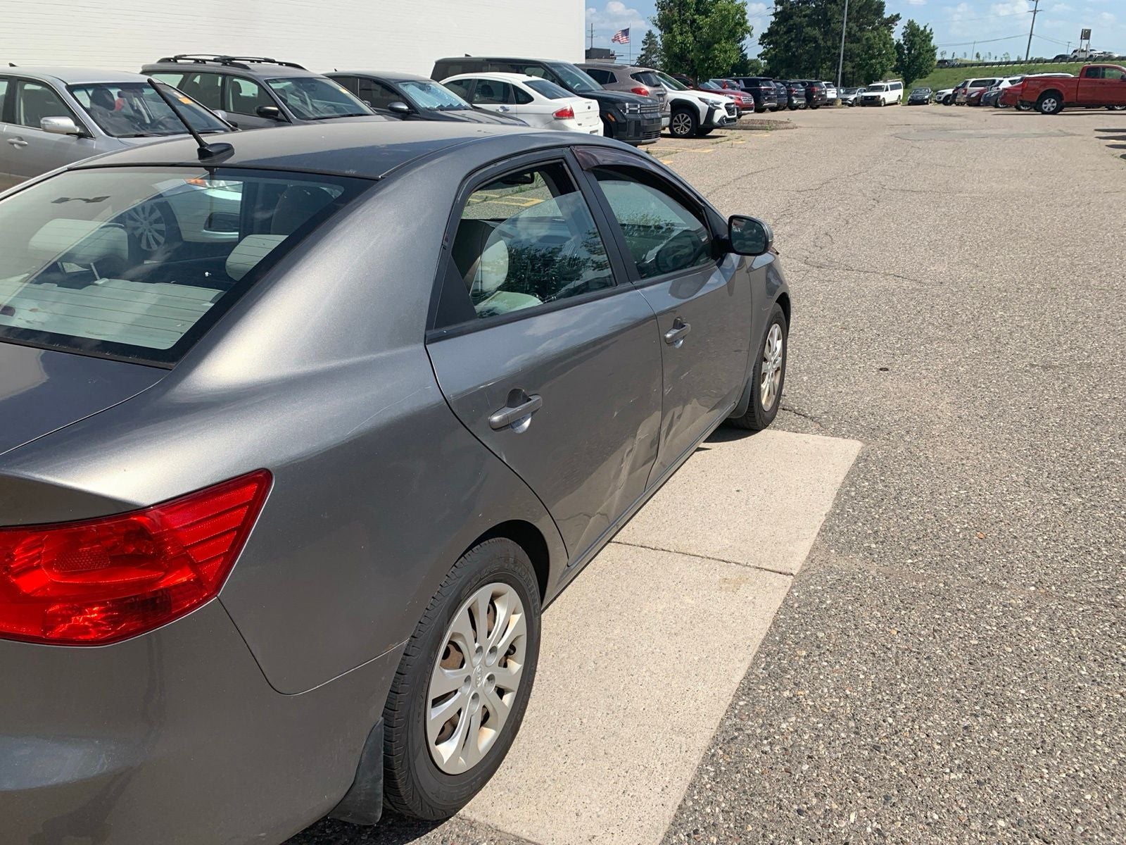 2012 Kia Forte — detail view